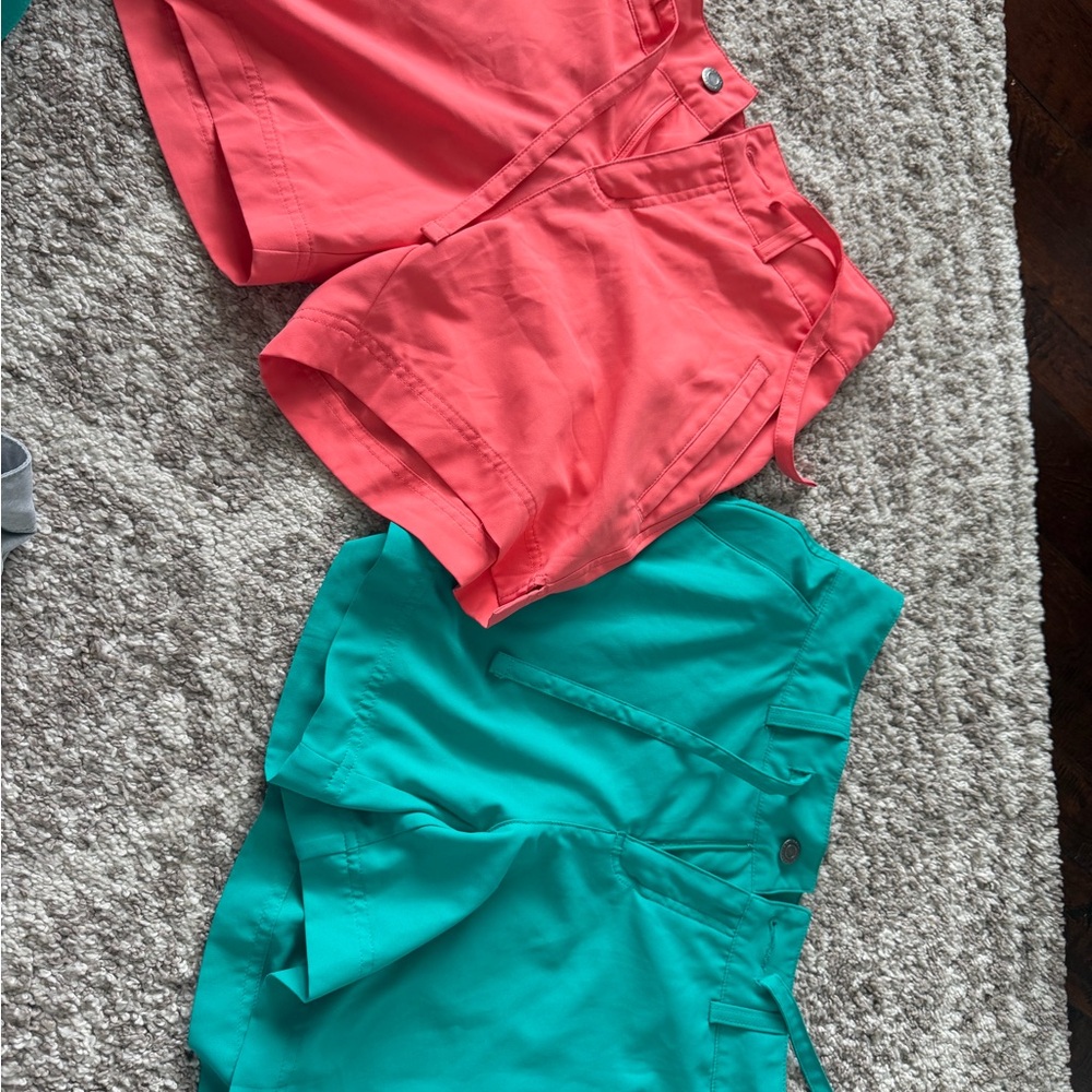 Magellan Outdoors Coral and Teal Women's Skorts